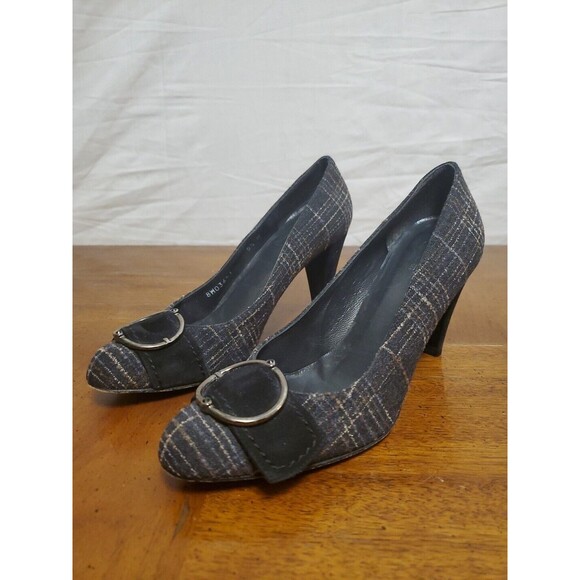 Stuart Weitzman Tattersall Flannel Buckle Up Pumps Shoes Heels Gray Plaid 5.5 M - Picture 1 of 6